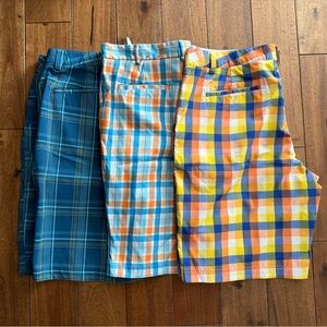 3 pairs of men’s golf shorts sz40